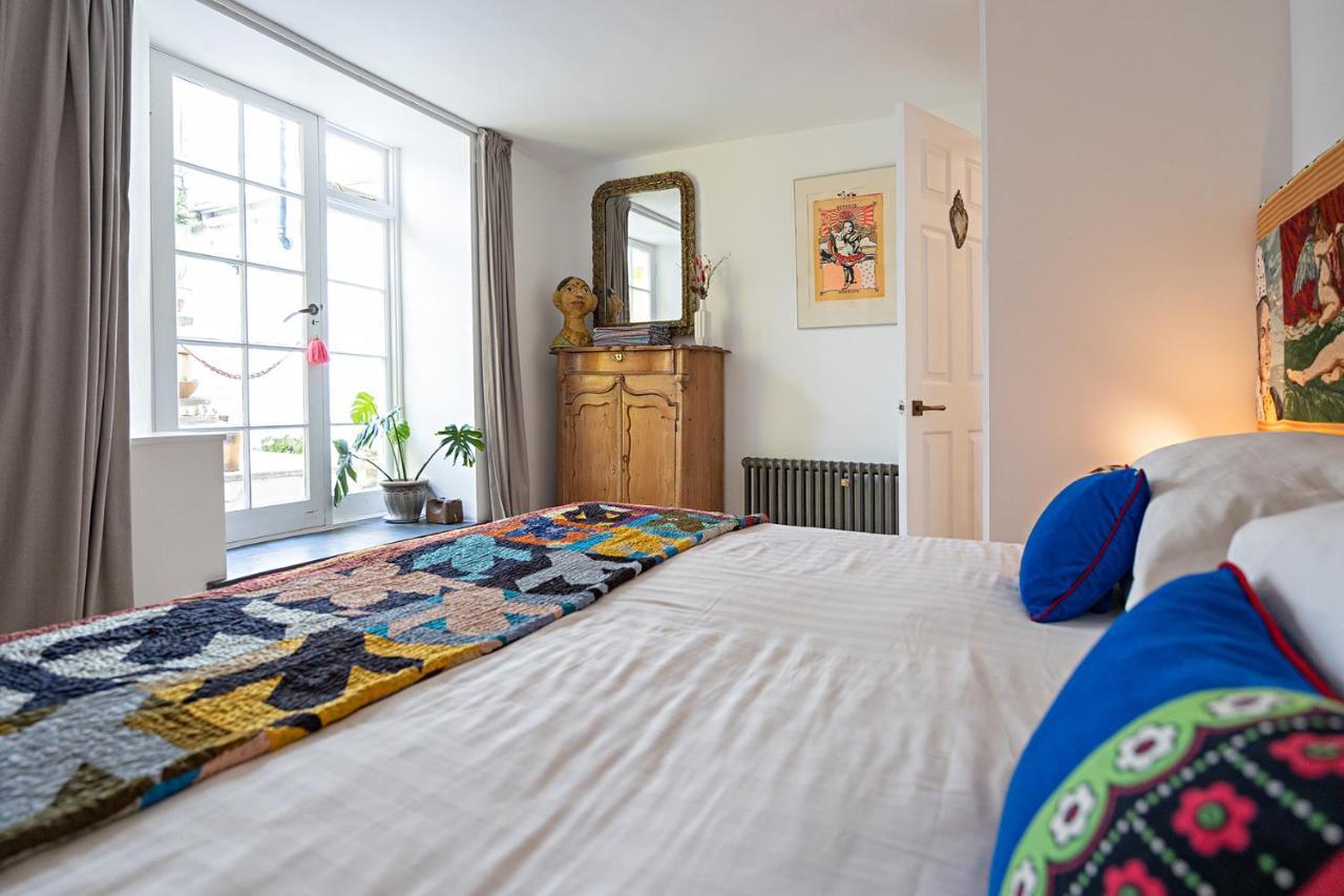 Paramount Apartments Ilfracombe, Arty Seaside Holiday Apartments Dış mekan fotoğraf